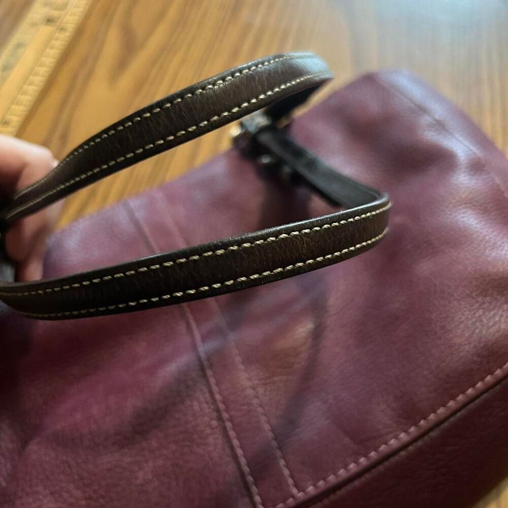 Coach Chelsea Handbag Pebble Shoulder Bag Hobo Purse Leather Burgundy - Picture 7 of 7